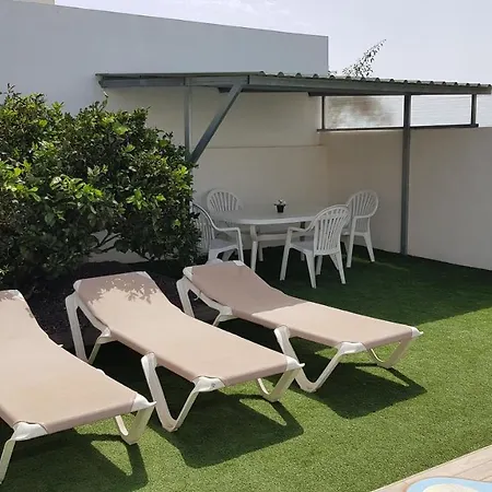 Roja 7, Apartments, Quiet, Small & Central Resort, Reservado Para Clientes 公寓