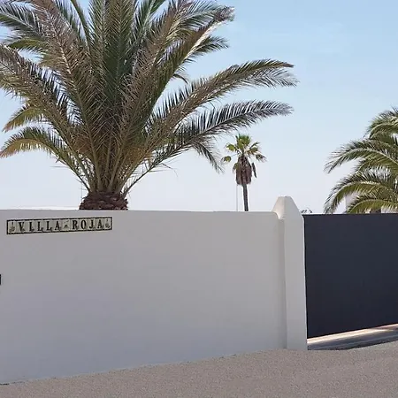公寓 Roja 7, Apartments, Quiet, Small & Central Resort, Reservado Para Clientes 蒂亚斯